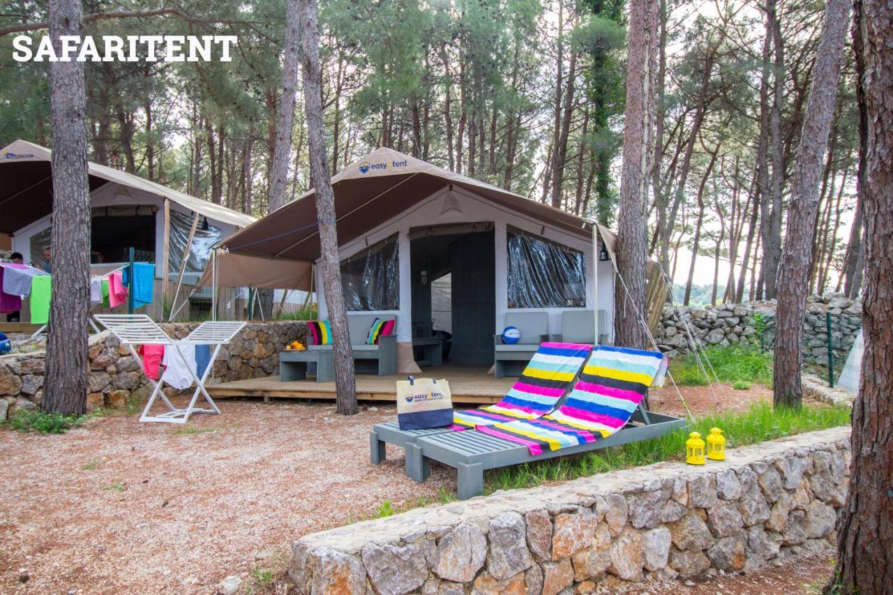 Easyatent Luxe Safari Tent Krk คิร์ก ภายนอก รูปภาพ